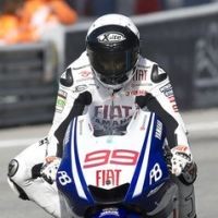 Lorenzo Sempat Ragu Bisa Kejar Rossi