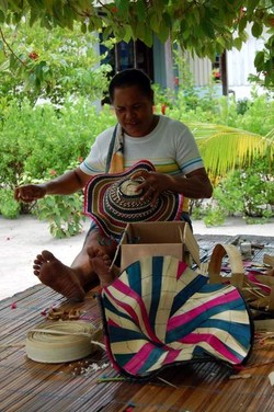Koperasi Pendidikan & Keterampilan Desa Arborek