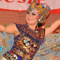 Chapeau! Di Perancis Tim Unpad Memukau