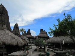 Memahami Kampung Tradisional Sumba
