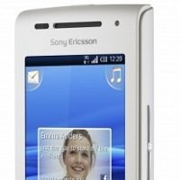 Sony Ericsson Janjikan Android 2.1 di Xperia X8
