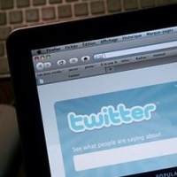  Filipina Larang Pejabat Ngetwit Gara-Gara Anggur dan Cowok