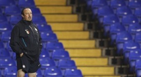 Hodgson Diserang Benitez