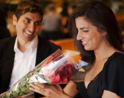 3 Tahap Proses Jatuh Cinta ala Pria