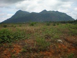 Potensi Wisata Batu Terbesar Sedunia