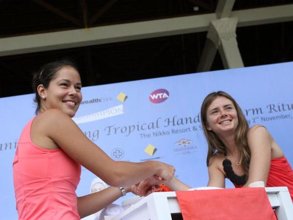 Saat Petenis Memanjakan Tangannya