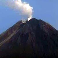 Turunnya Lahar Dingin Semeru Dianggap Gubernur Jatim Hal Biasa