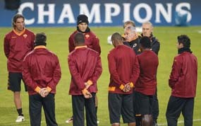 Giallorossi Waspada Penuh