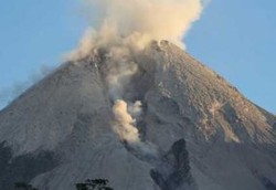 Getaran Gemuruh Merapi Dirasakan Warga Magelang dan Wonosobo