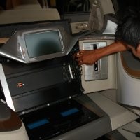 Pasang Sound System, Aki Katana Sering Tekor 