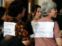Aktivis Perempuan Dukung Korban Anand Khrisna