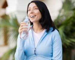 Warna Biru Penangkal Efek Buruk Sinar Matahari