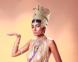 Rahasia Kehalusan Kulit Cleopatra