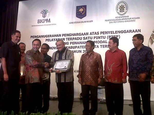 Jatim Jawara Pelayanan Investasi Terbaik