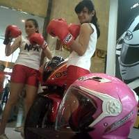 Helm Kaca Ganda Gladiator