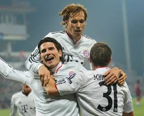 Pukul Cluj 4-0, Bayern ke Perdelapanfinal