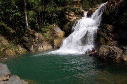 Air Terjun Suhom