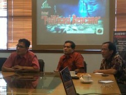 Tidak Etis, Daerah Bencana Dijadikan Lahan Komersialisasi Politik