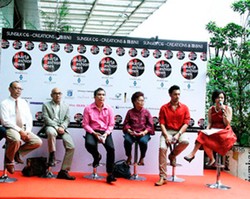 Modernisasi Fashion dalam Jakarta Fashion Week