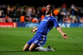 Ivanovic Suka Cetak Gol dengan Kepala