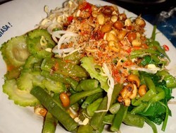 Murmer Halal di Kuta