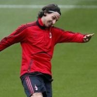 Ibra-Onyewu Berkelahi, Latihan Milan Dihentikan