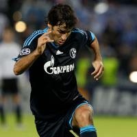 Raul Dua Gol, Schalke Gasak St. Pauli