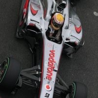 Hamilton: Lintasan Kering, Red Bull Tak Terkejar