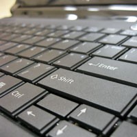 Fujitsu Lifebook L Series: Ringan, Handal, Tapi... 