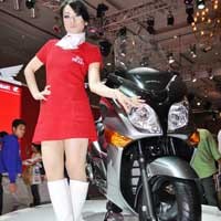 Skutik Bongsor Honda Silver Wing