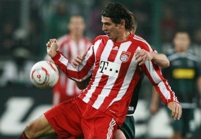 Bayern Ditahan Moenchengladbach 3-3