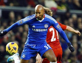 Chelsea Lambat Panas