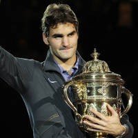 Federer dan Ferrer Juara di Rumah Sendiri