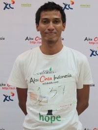 Angkutan Umum Mewah di Halmahera 