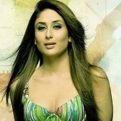 Akting Bareng Shahrukh Khan, Kareena Kapoor Dituntut Lebih Seksi