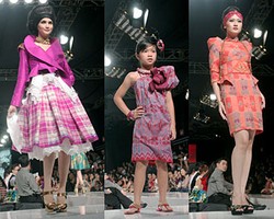 Pesona Kain Asli Sumatera Selatan di Atas Runway CTI