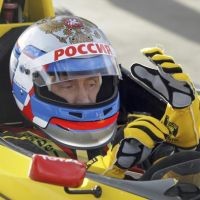 Vladimir Putin Jajal Mobil F1
