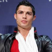 Ronaldo Dapat Ganti Rugi dari Koran Inggris