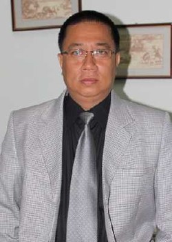 Trisno Heru, Kahumas RS Sardjito yang Nyambi Jadi Presenter