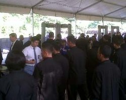 6.000-an Tamu Undangan Pidato Obama di UI Diperiksa Berlapis di 3 Ring