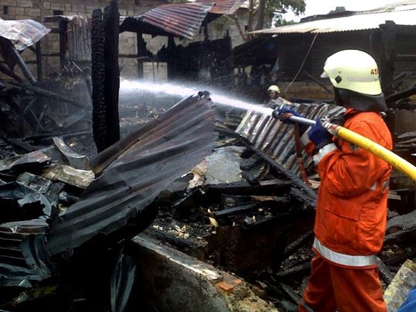 18 Rumah di Pela Mampang Hangus Terbakar