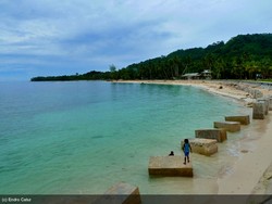 Pantai Warsa, Biak