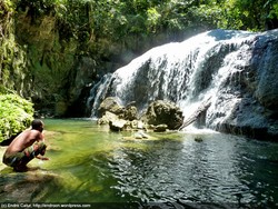 Ai Terjun Wapsdori, Biak