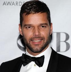 Ricky Martin Perjuangkan Pernikahan Sesama Jenis