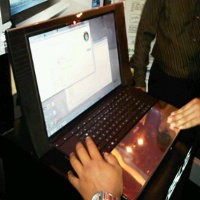  NX90, Notebook Penikmat Orkestra dengan Dual TouchPad