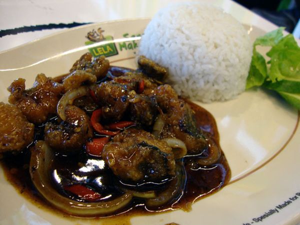 Kreasi Menu Lele di Pecel Lele Lela