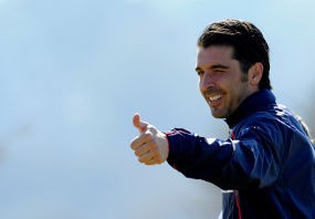 Buffon Takkan Ke Mana-mana