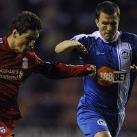 Wigan Tahan Liverpool