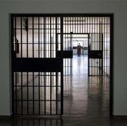 Patrialis Koordinasi ke Polisi Soal Penambahan Senjata di LP