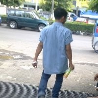 Ngaku Anak Buah SBY, Pria Berkemeja Datangi Polrestabes